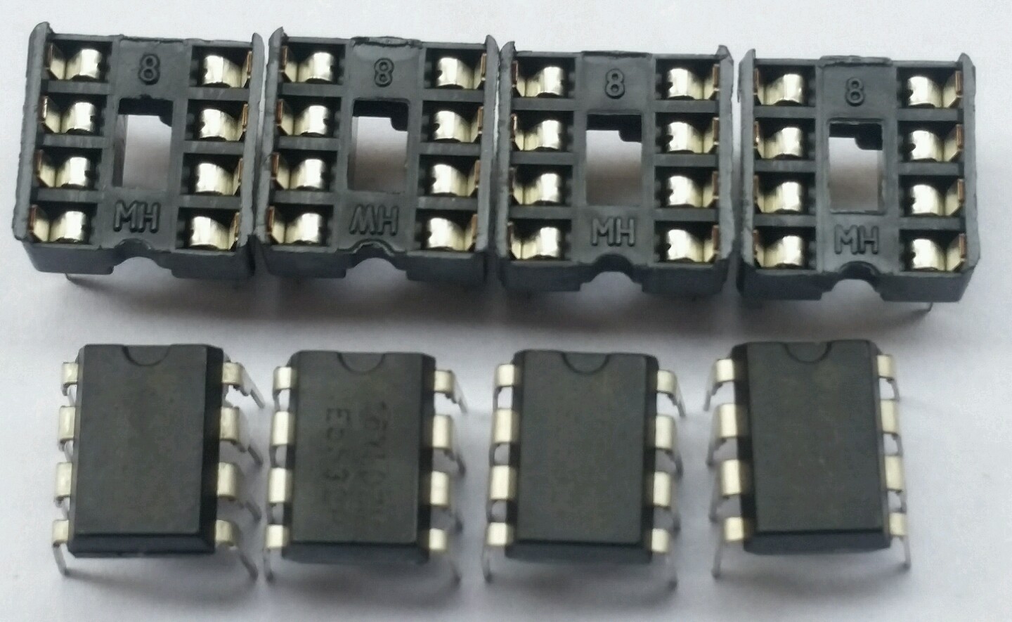 4 pcs NE5532 Low noise OP Amp for Audio and 4 Dip-8 Sockets USA seller***