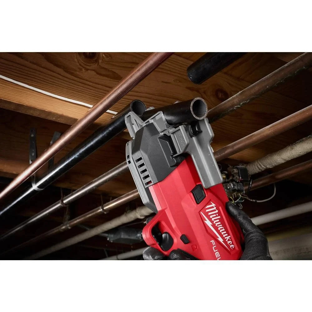 Milwaukee 3469-20 M18 FUEL 18V ½”-1” Steel Pipe Cutter