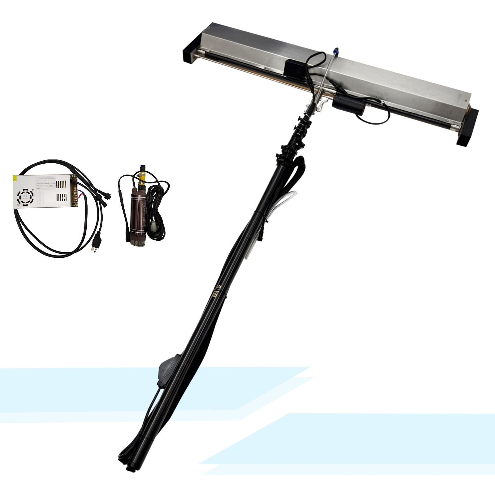 Electric Photovoltaic Panel Cleaning Machine 110V 11.5FT Pole 1.1M Roller Brush