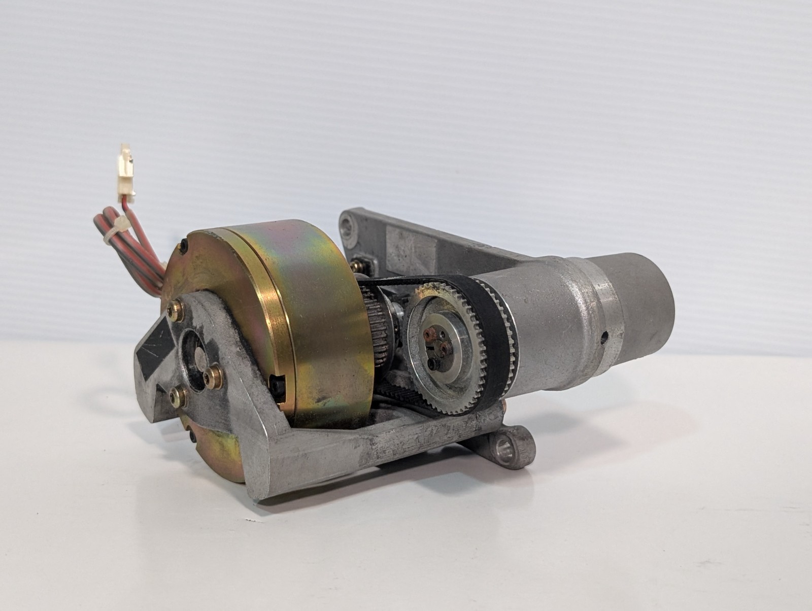 Magtrol SA MHB-140-2-4480 hysteresis brake industrial assembly, 853-004-000-011