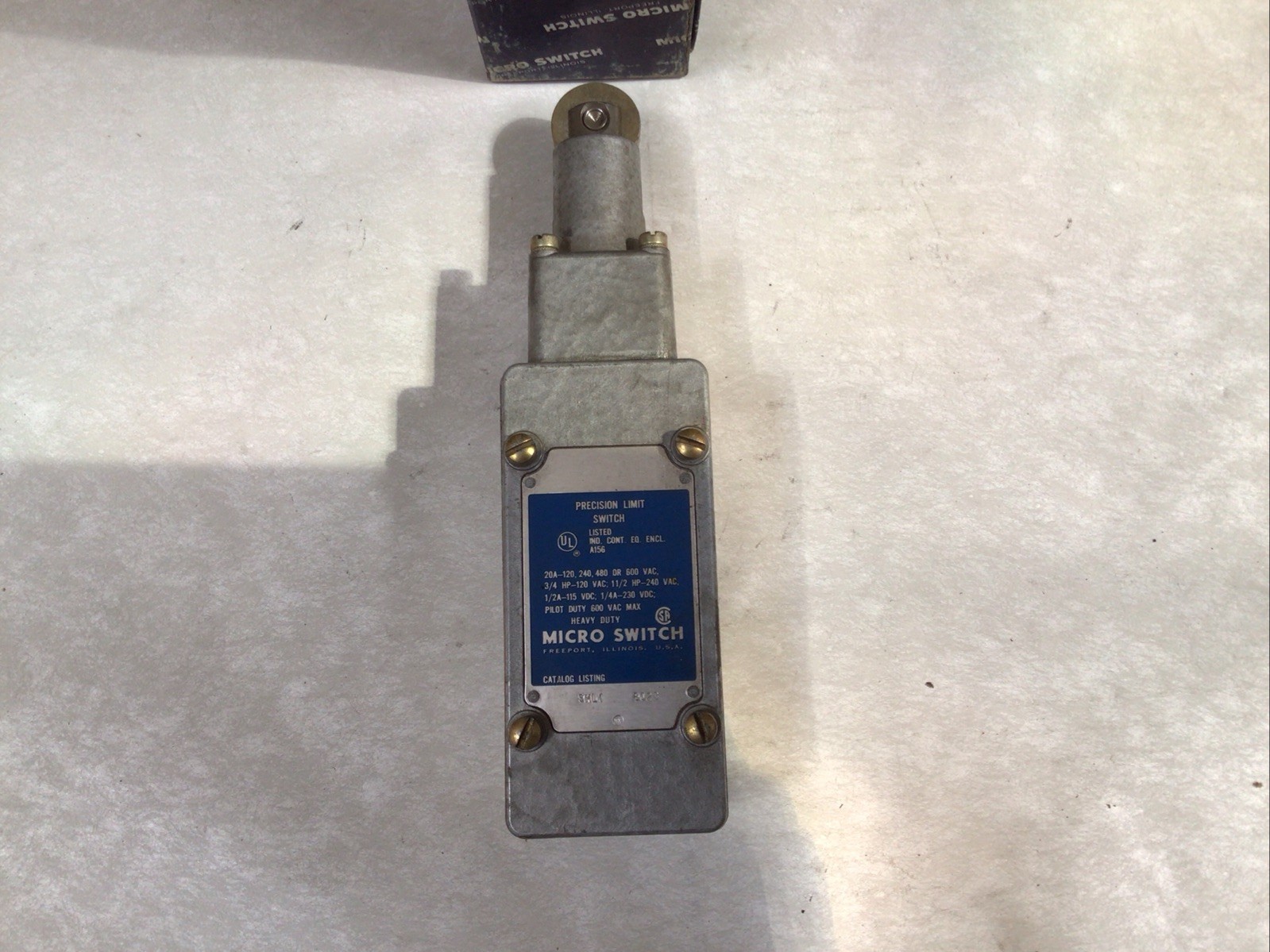 MicroSwitch – 5ML1, Precision Limit Switch, (J14)
