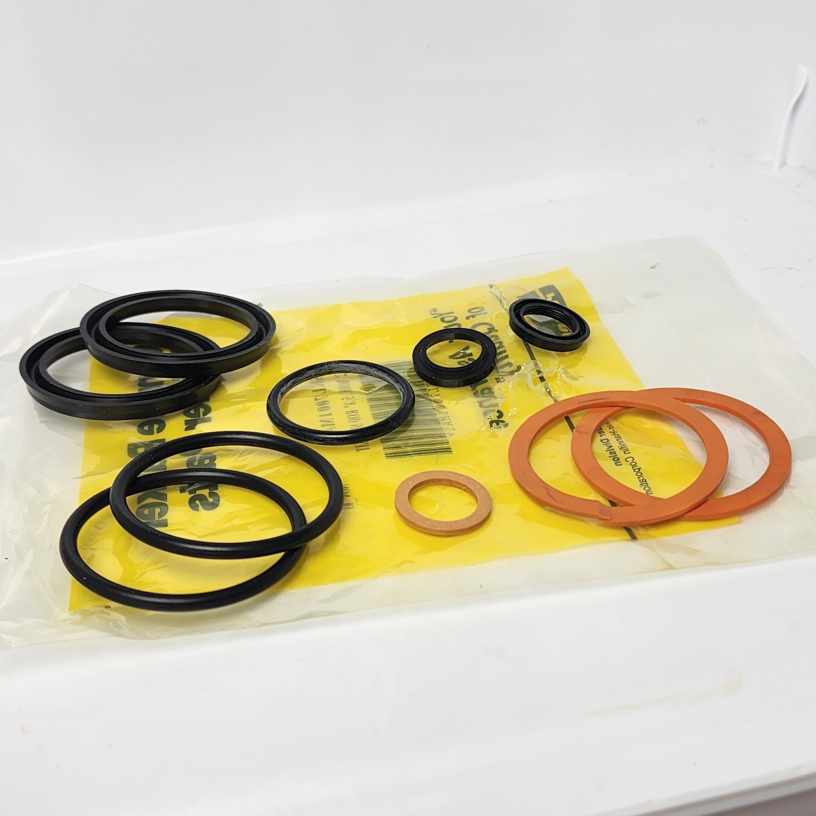 New PARKER SKL7001MA1 / SKL 7001MA1 2″ Bore, 5/8″ Rod Seal Kit (Open Bag)
