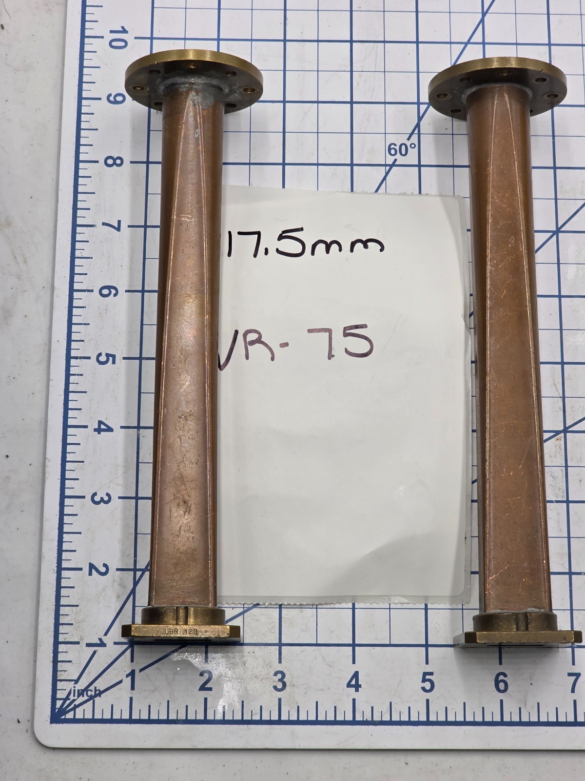 WAVEGUIDE TRANSITION 17.5mm ( .69″) (Round) to WR-75, Rigid, Copper / Brass, 9″