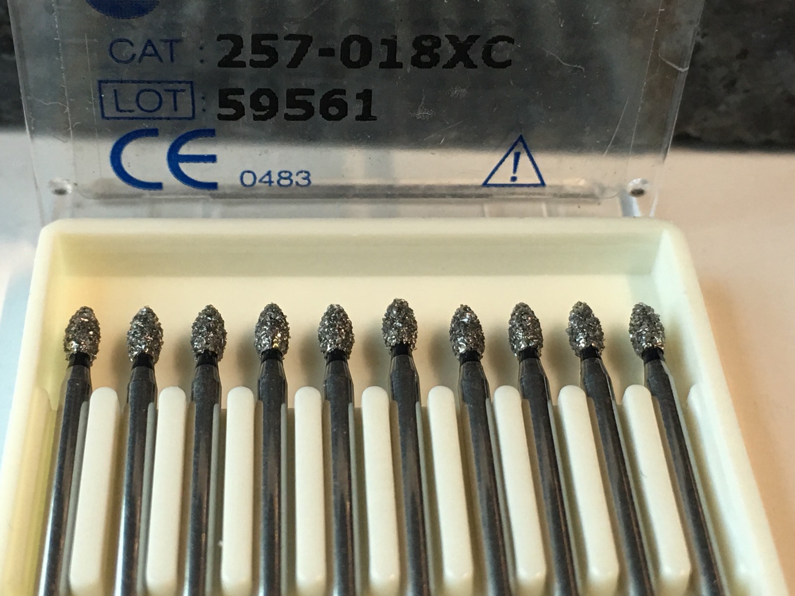 Dental Diamond Burr/ RA/ Latch Type. ( 20 ) Football Shape (368)#RA 257-018M