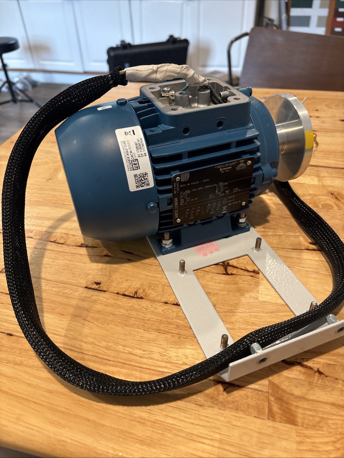 WEG W21 V 230/400 RPM 3375 Motor 60Hz