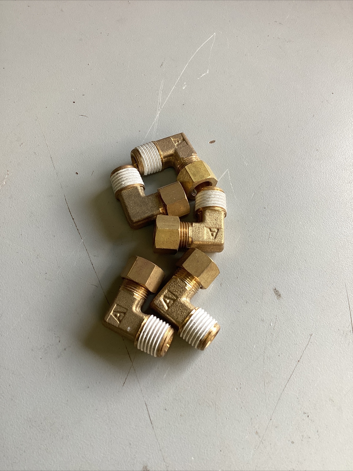 5 PC – Brass Compression Elbow Fitting 3/8”OD Tube x 1/8″ NPT Male Pipe