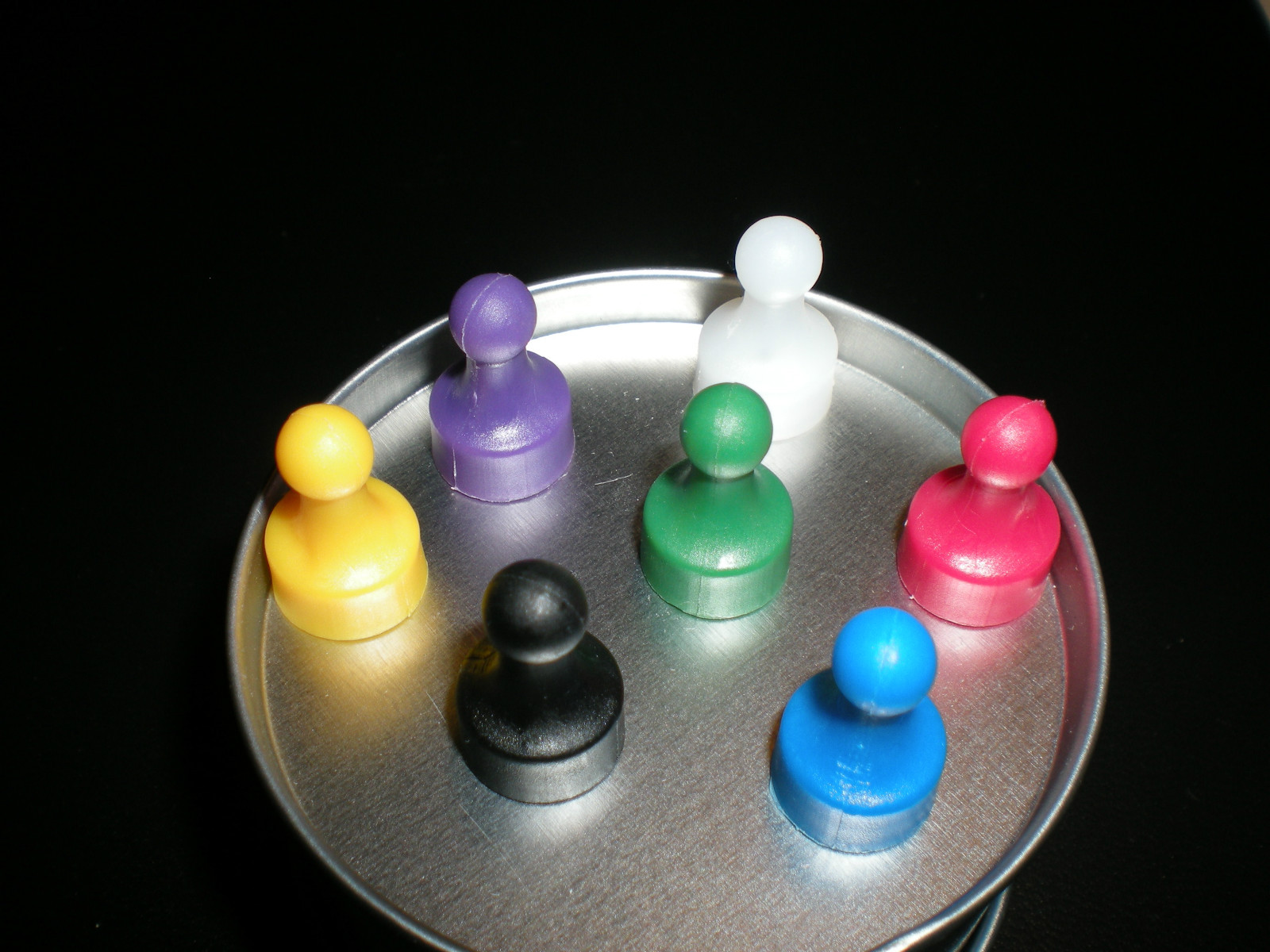 Refrigerator & Desk Pushpin Magnets – Rare Earth – very strong magnets -7 pieces