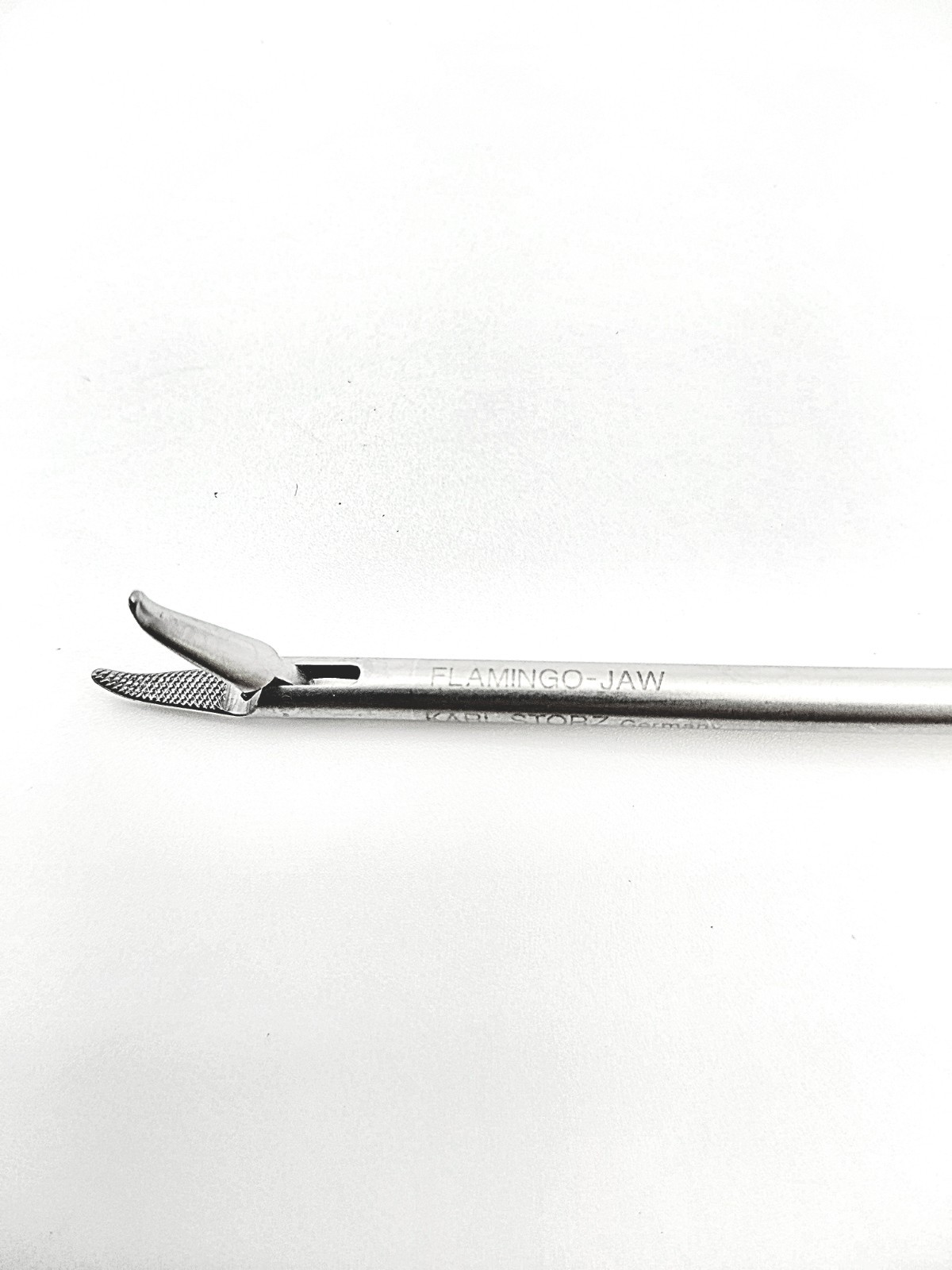 Karl Storz 26173QR Szabo-Berci Laparoscopic Needle Holder «Flamingo-Jaw»