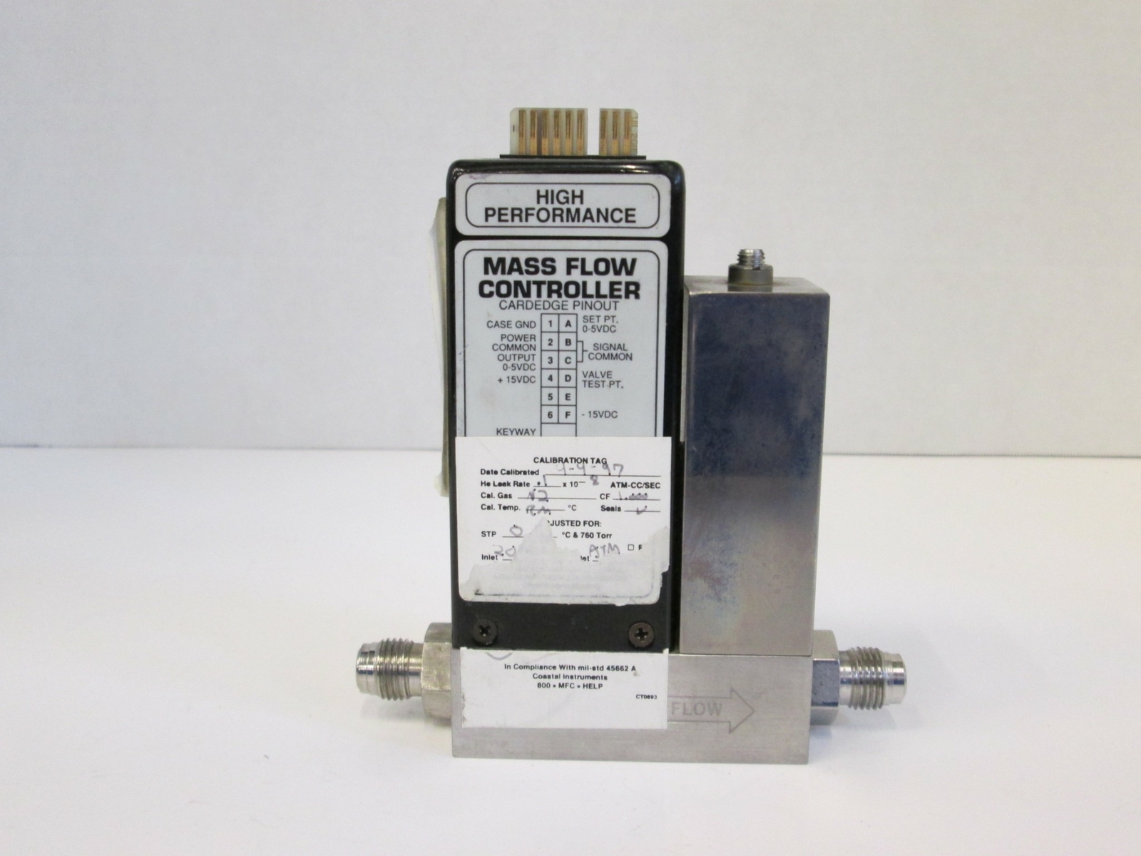 Unit UFC-1100A Mass Flow Controller MFC, H2, 15 SLM, 1/4″ Male