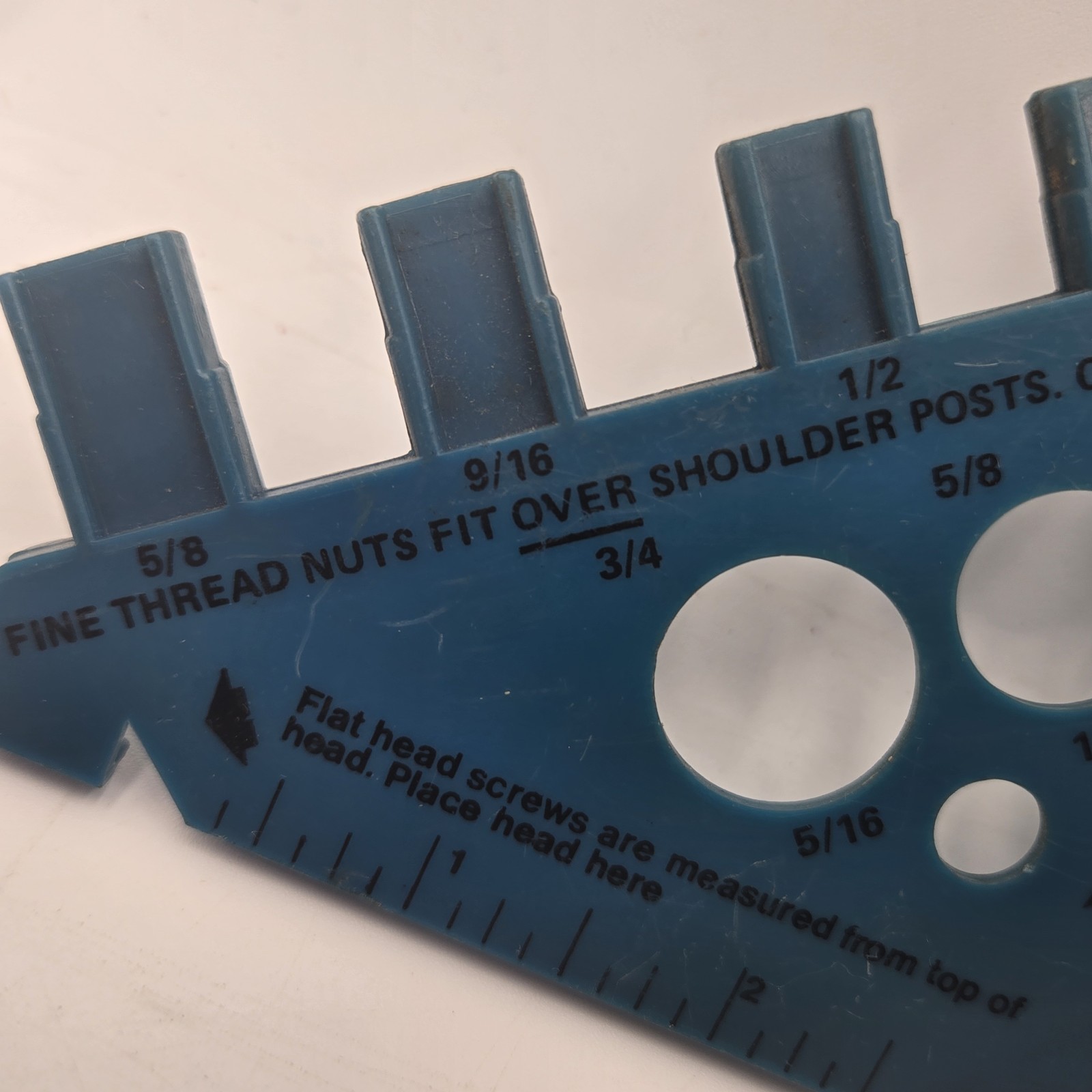 Nut Bolt & Screw – Thread Gauge 27 Size Measurements, Measures SAE and Metric