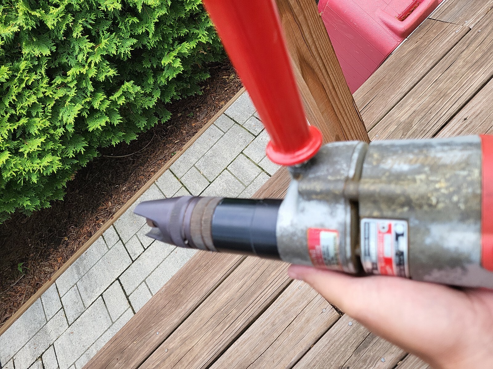 MILWAUKEE HEAVY DUTY SCREWSHOOTER, #6627-1, 0-750 RPM, 120V/AC 6 AMPS