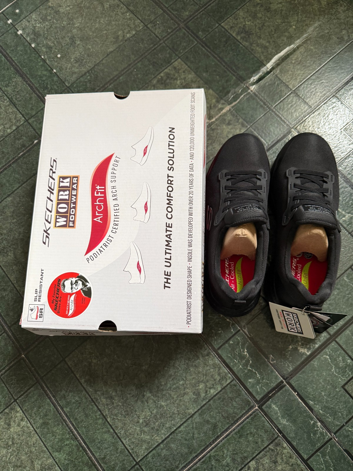 Sketchers Work Footwear Men 9.5 Safety Toe Arch Fit Slip Resistant – (50% OFF)