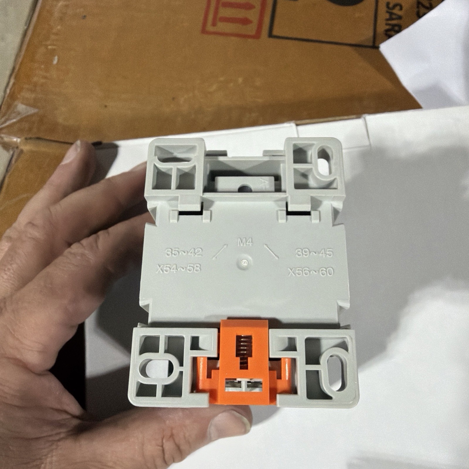 TECO CN-18 IEC Contactor 120V 60Hz 4A 3-Pole DIN Rail Mount AC RoHS