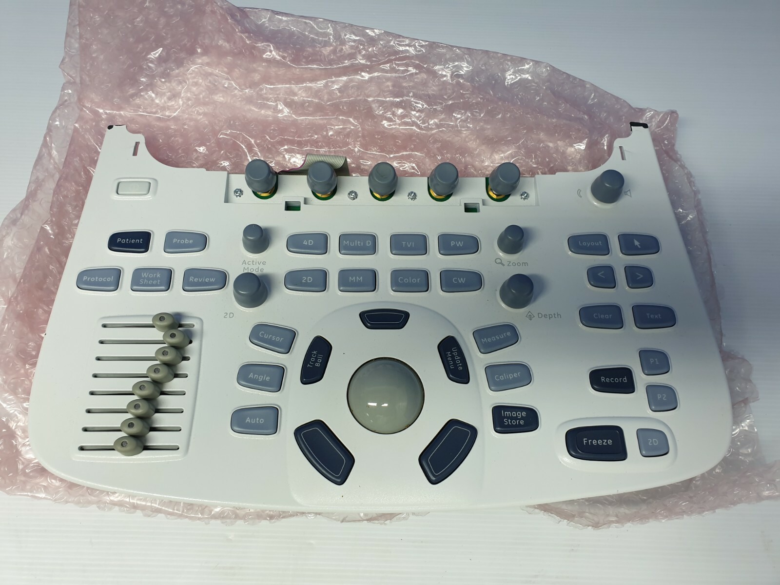 GE/ESTERLINE P/N 9375-00271-004/1 ( GA225030/01P2 ) Ultrasound System Keyboard