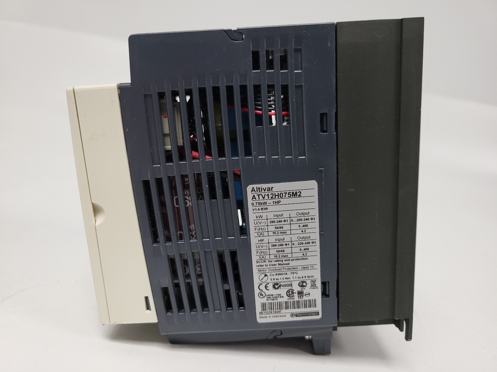 Schneider Electric ATV12H075M2 VFD, 1HP, 200-240V, 1-Phase, Heatsink