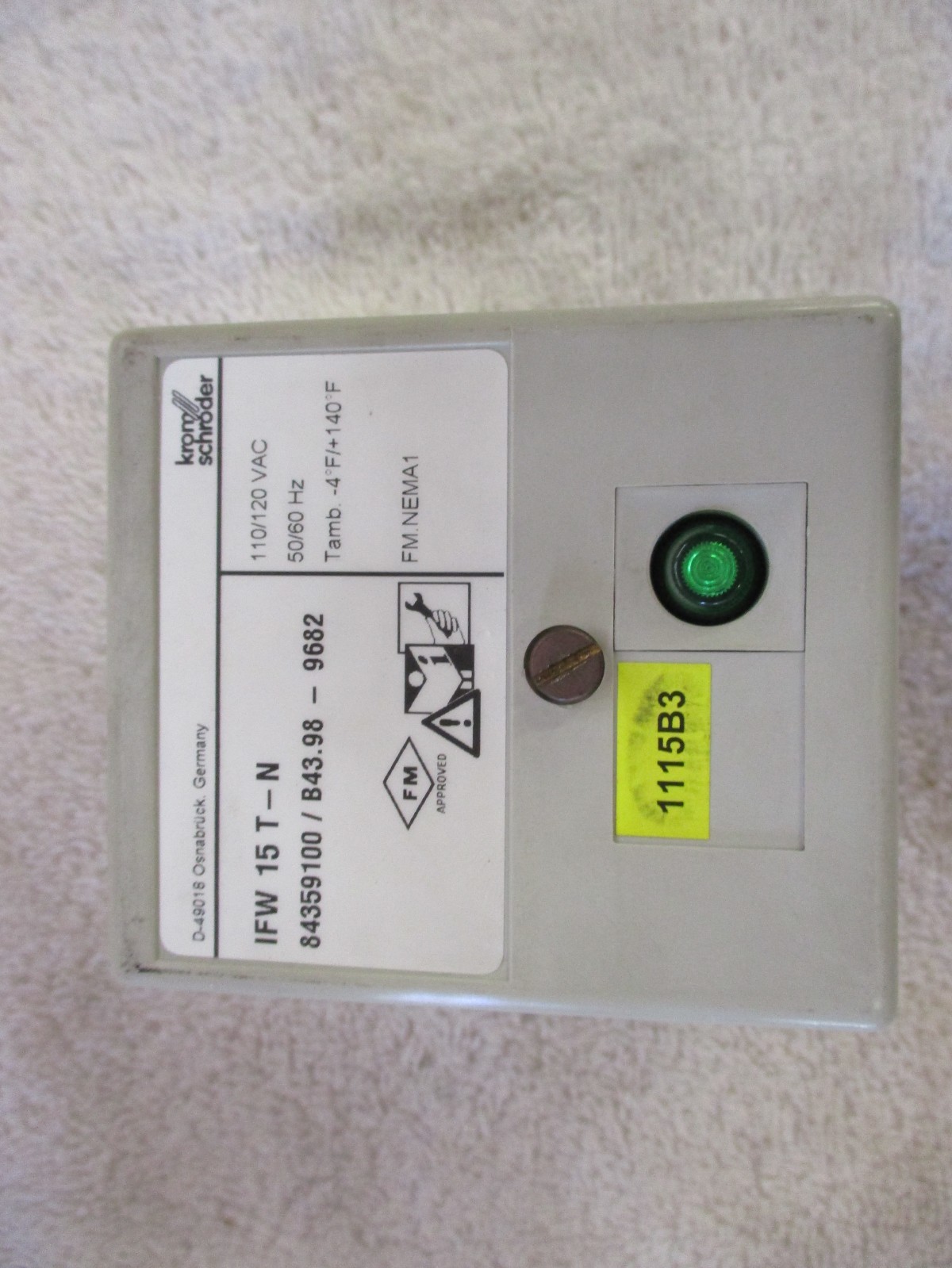 Krom Schroder Flame Detector Relay 110/120VAC 50/60Hz IFW 15 T-N