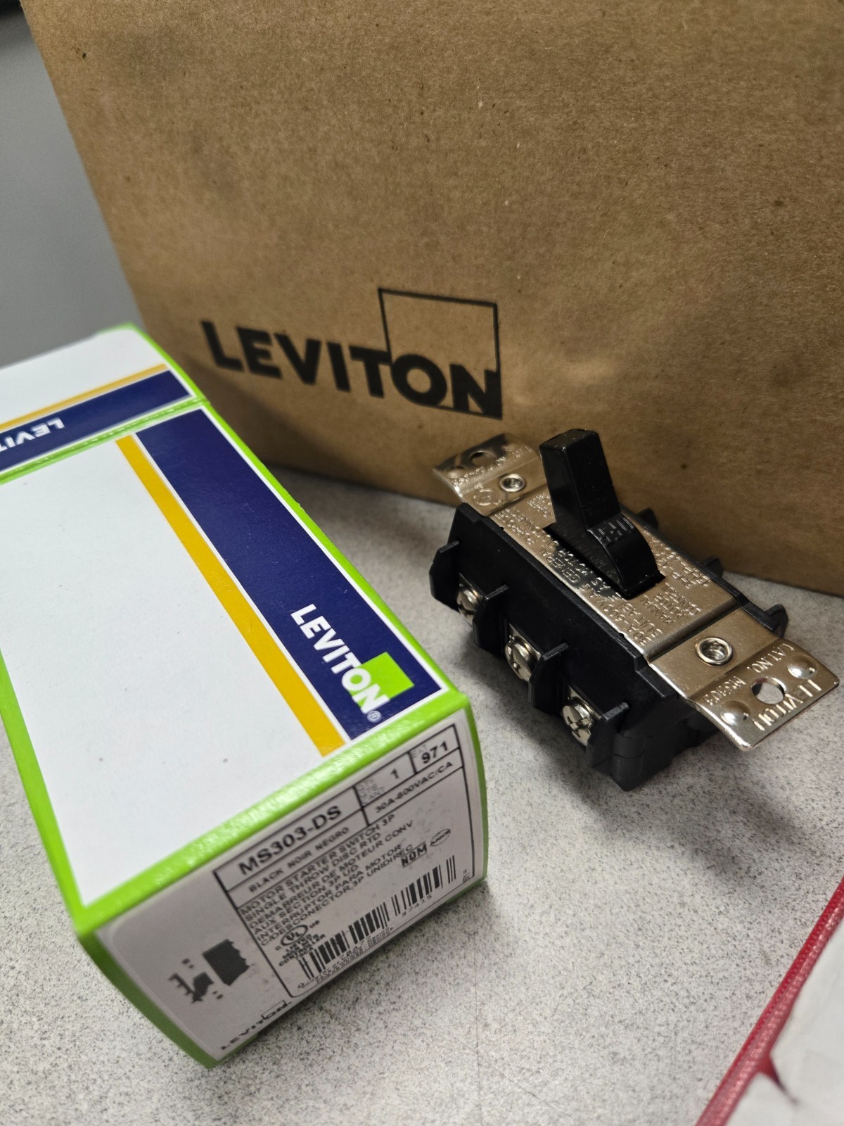 Case of 10 -Leviton MS303-DS Motor Starter Switch 3P 30A 600VAC/250VDC