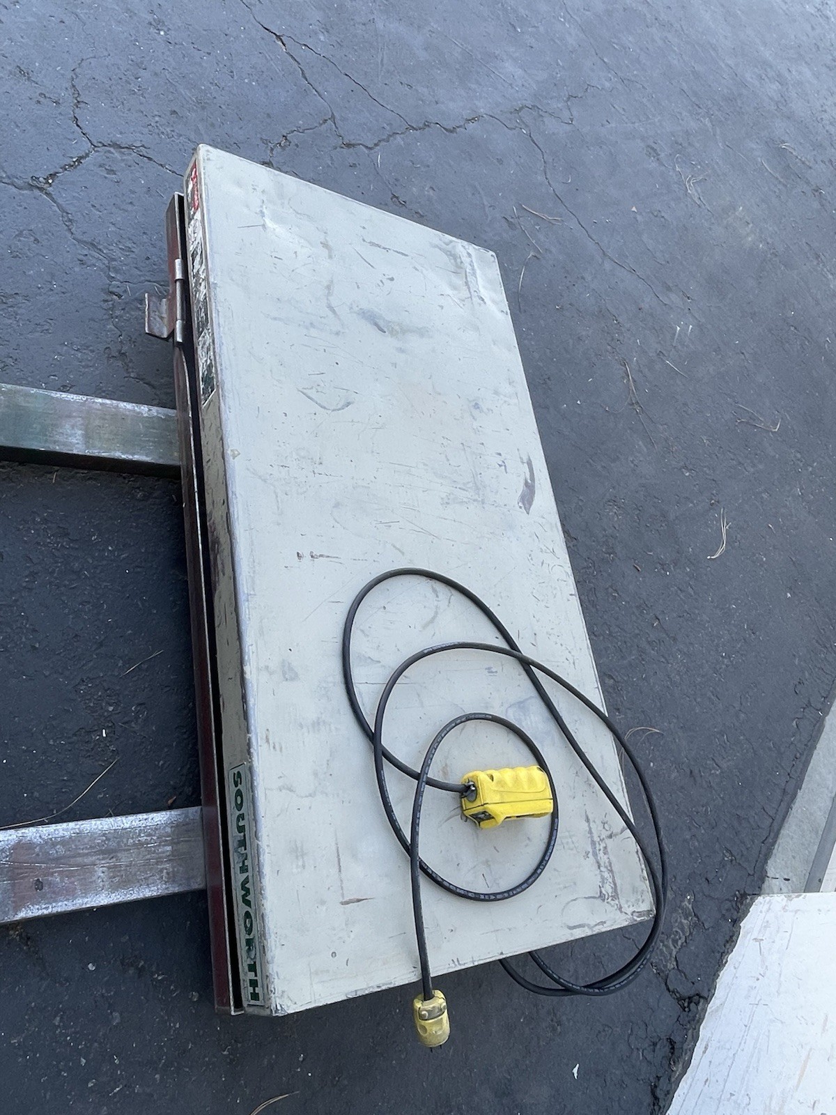 48″x 24″ Scissor Hydraulic Lift Table 6~42″ Lift Southworth 1500 Lbs. 115V(26A3)
