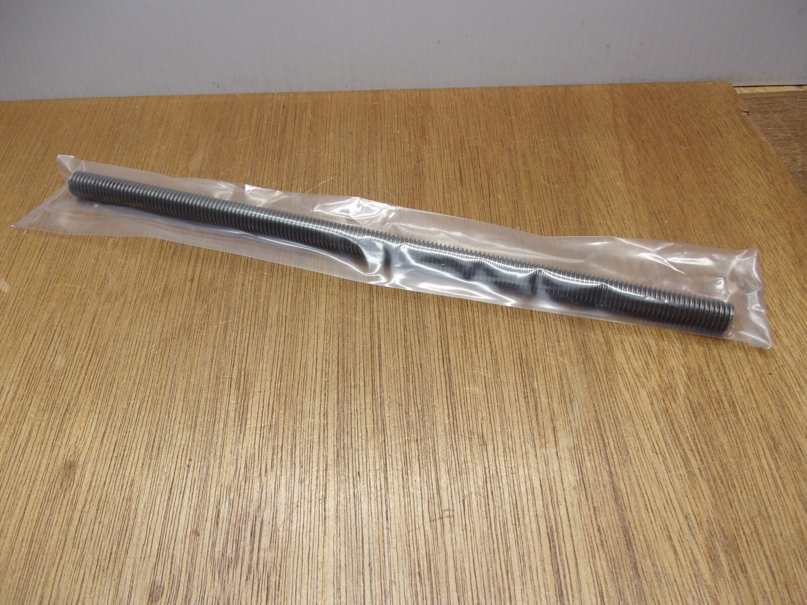 1/2-13 X 12″ Fully Threaded All Thread Rod 18-8 Stainless Steel Right Hand SS