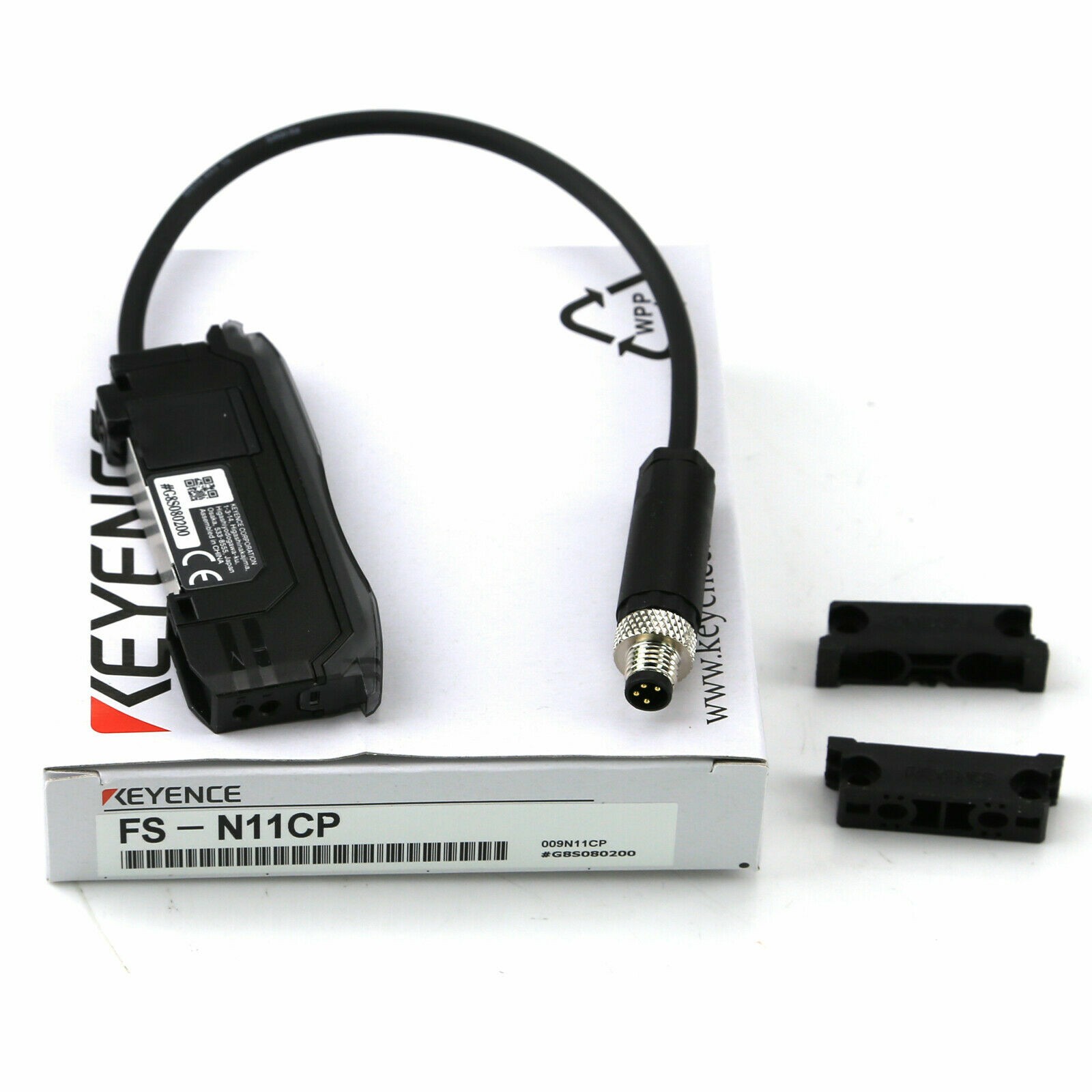 KEYENCE FS-N11CP Fiber Optic Sensors FSN11CP New In Box One US Free TAX