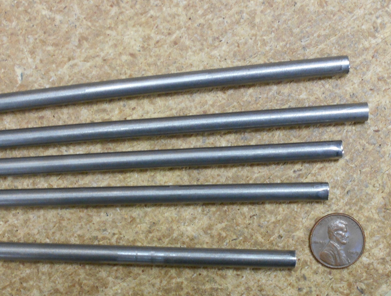 (5) pieces 12L14 Carbon Steel round 1/4″ (0.25) 10″ CF RND bar stock – CUTOFFS