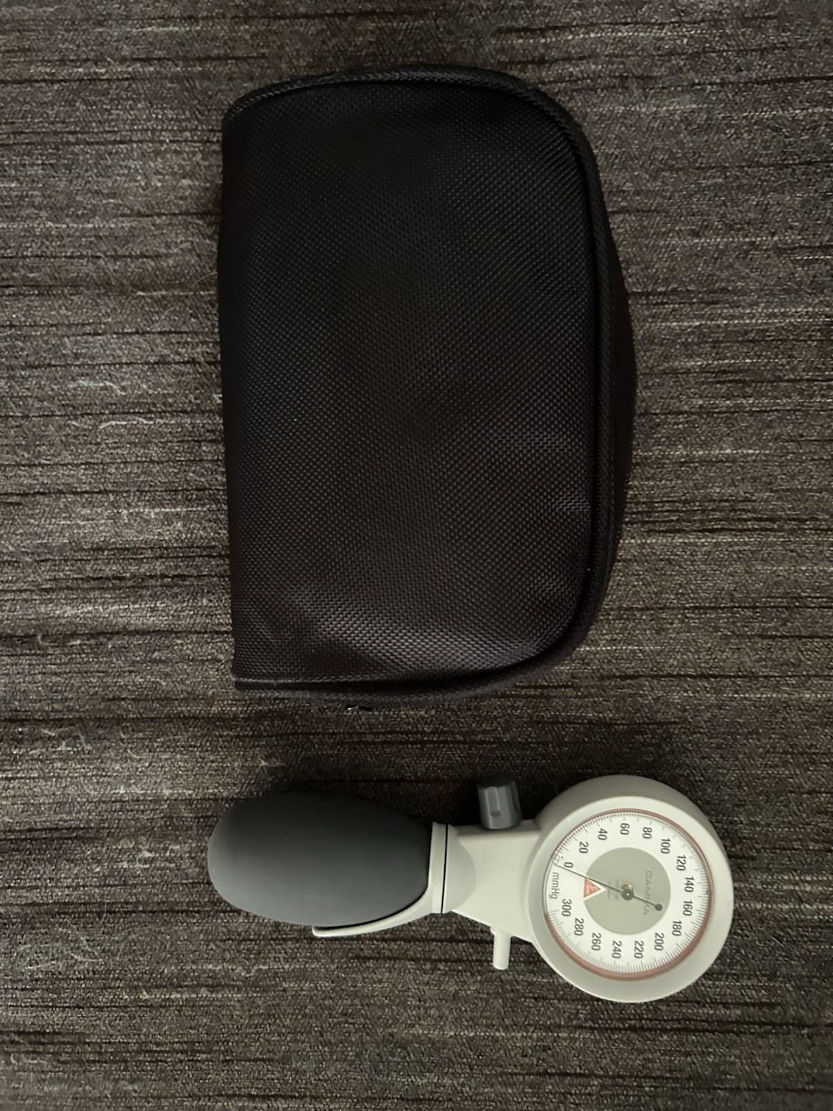 HEINE GAMMA G5 Sphygmomanometer Kit w/ Adult, Large Adult & Pediatric Cuff
