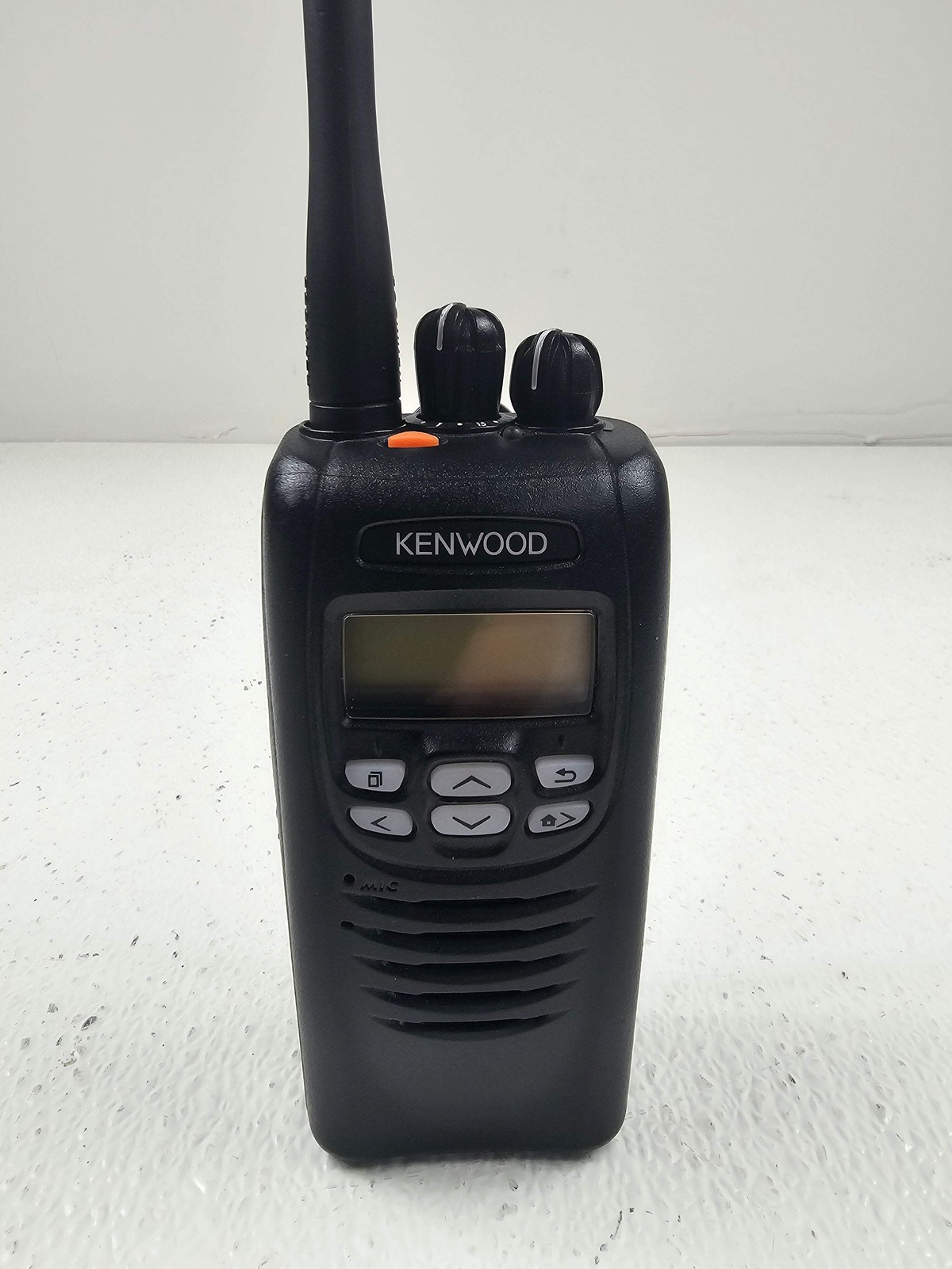 Kenwood Portable NX-200G VHF 136-174 Mhz 512ch 5W