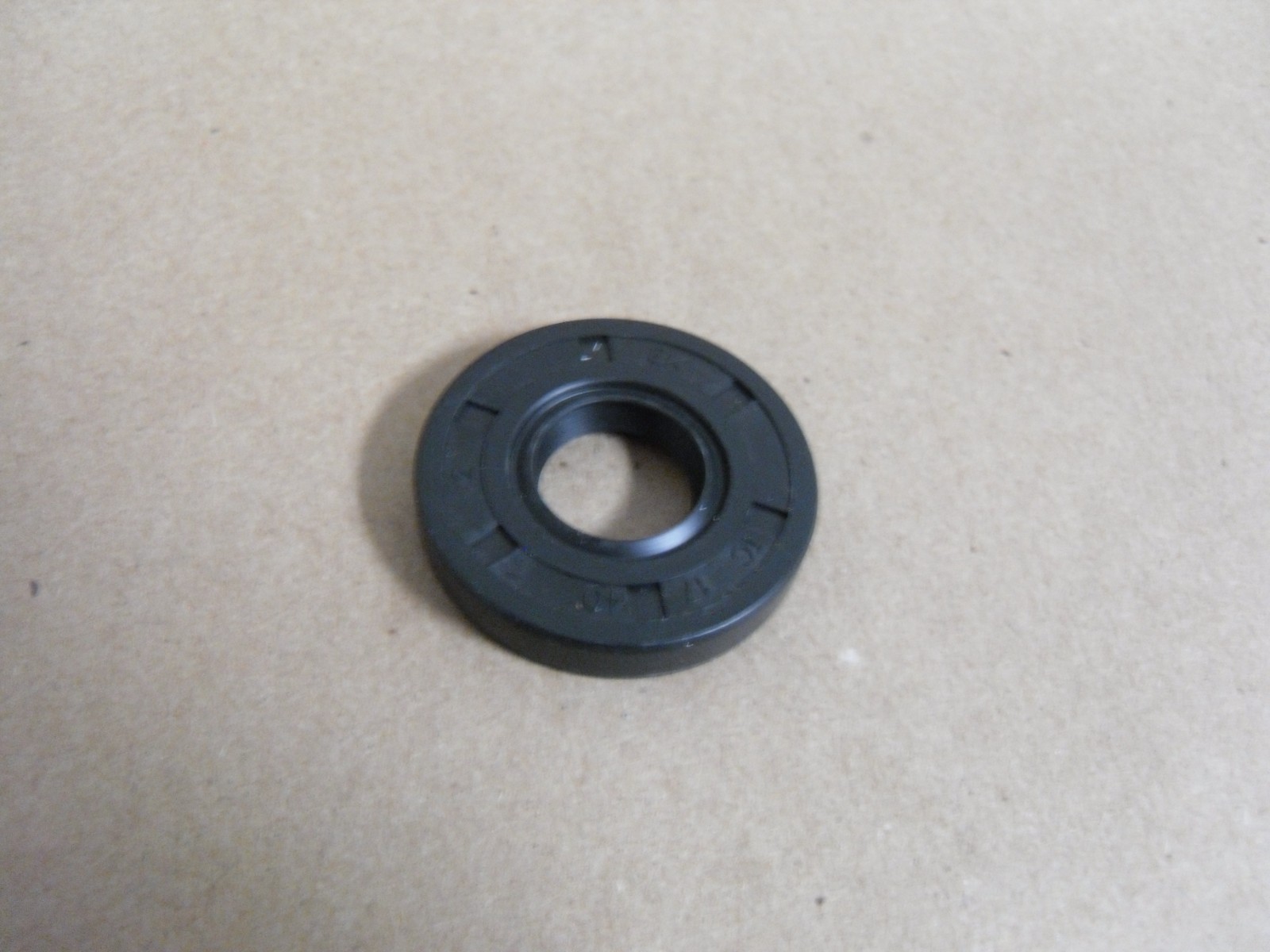 (Qty 2) 17X40X7 TC DOUBLE LIP OIL SEAL