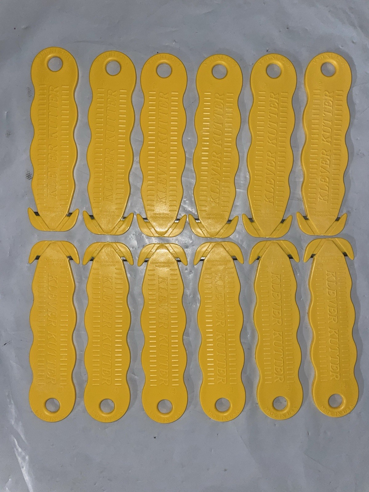 Qty 12 Klever Kutter Yellow KCJ-1Y Safety Box Cutters, USA
