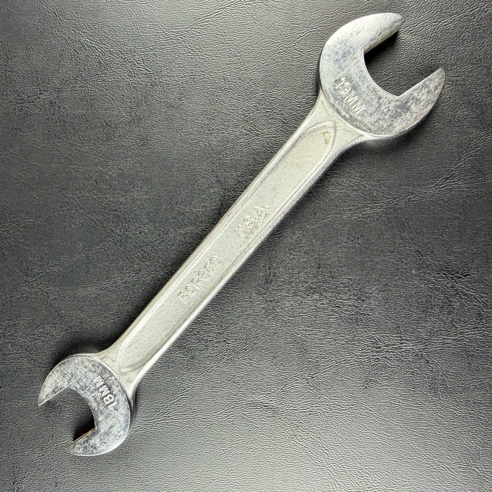 Vintage Wizard H2854 18mm x 19mm Double Open End Wrench Forged USA Metric Tool