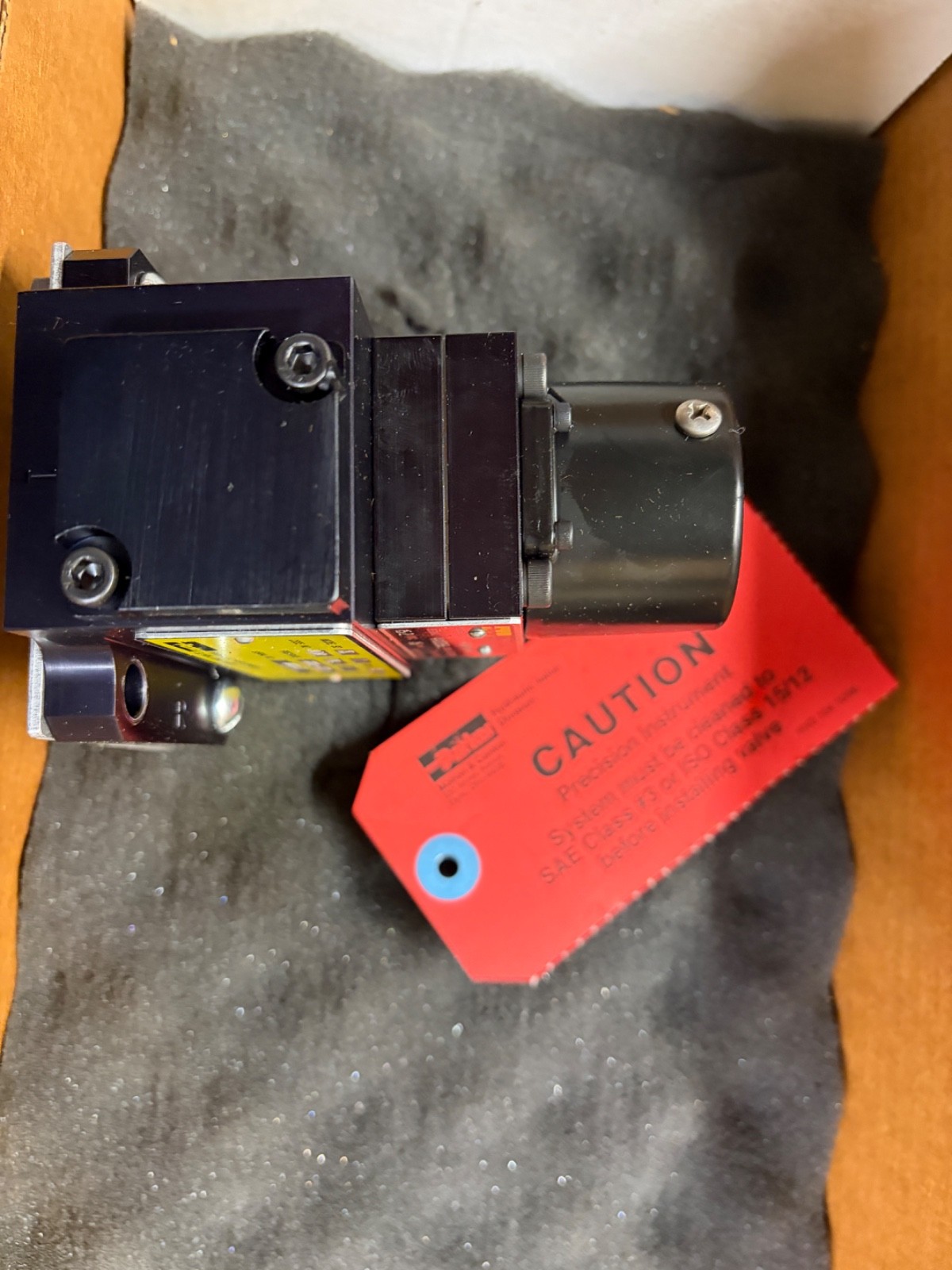 Parker 801234-ABA-NR Servo Valve 15.2 VDC 2000-2550PSI