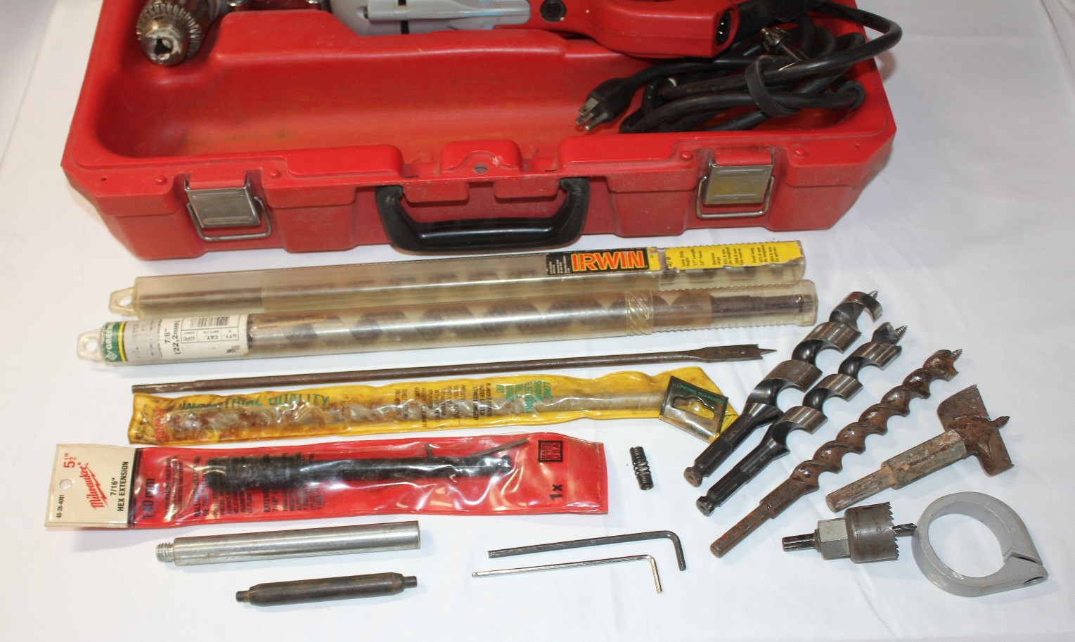 Milwaukee 1/2 Right Angle Drill 1107-1 with Extra Bits