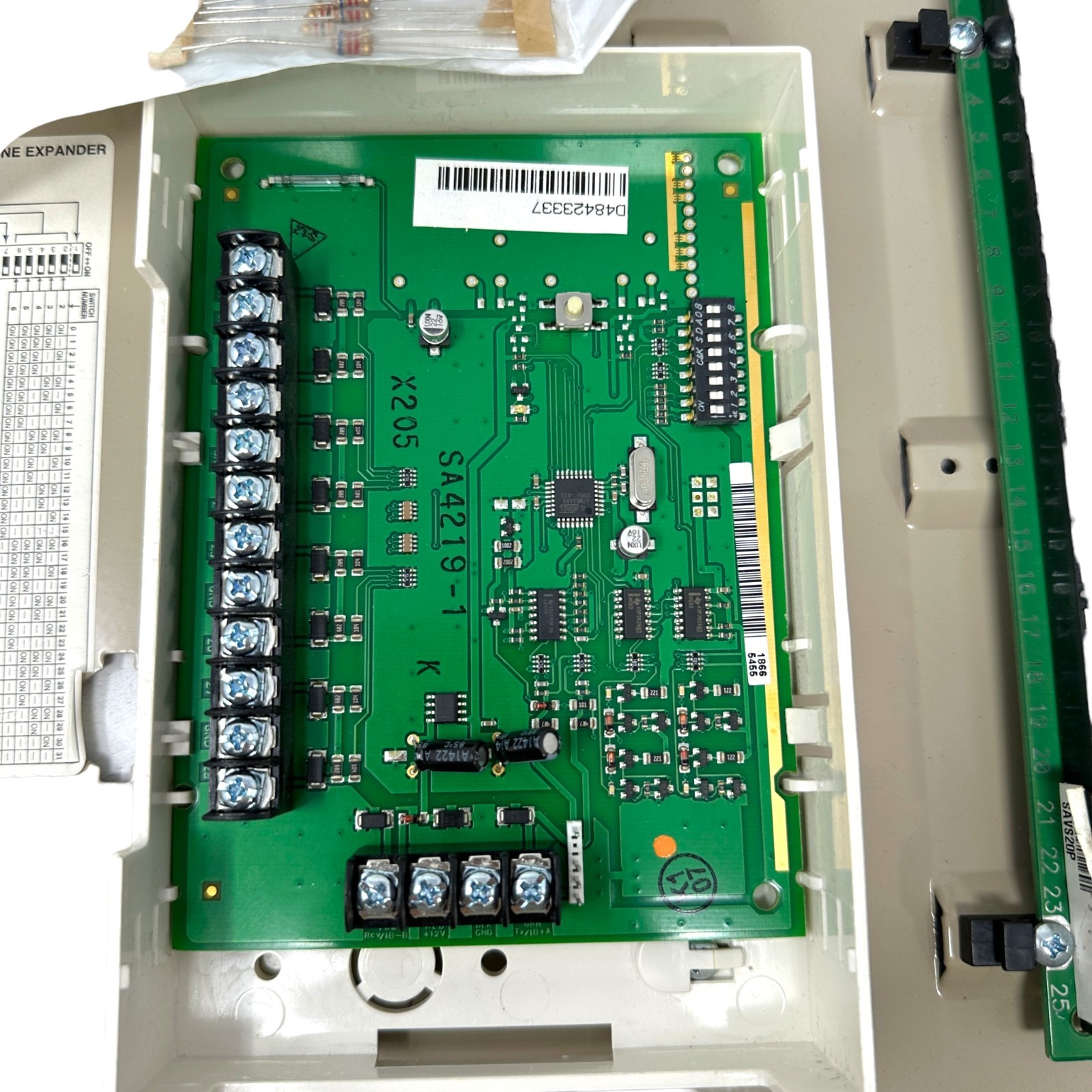 Honeywell Ademco VISTA-20P Control Panel with 4219 Zone Expander Module