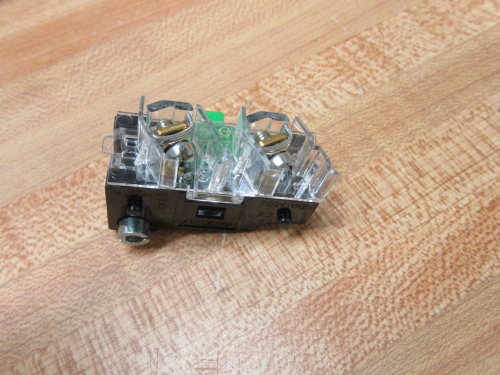 General Electric CR104PXC1 GE Contact Block