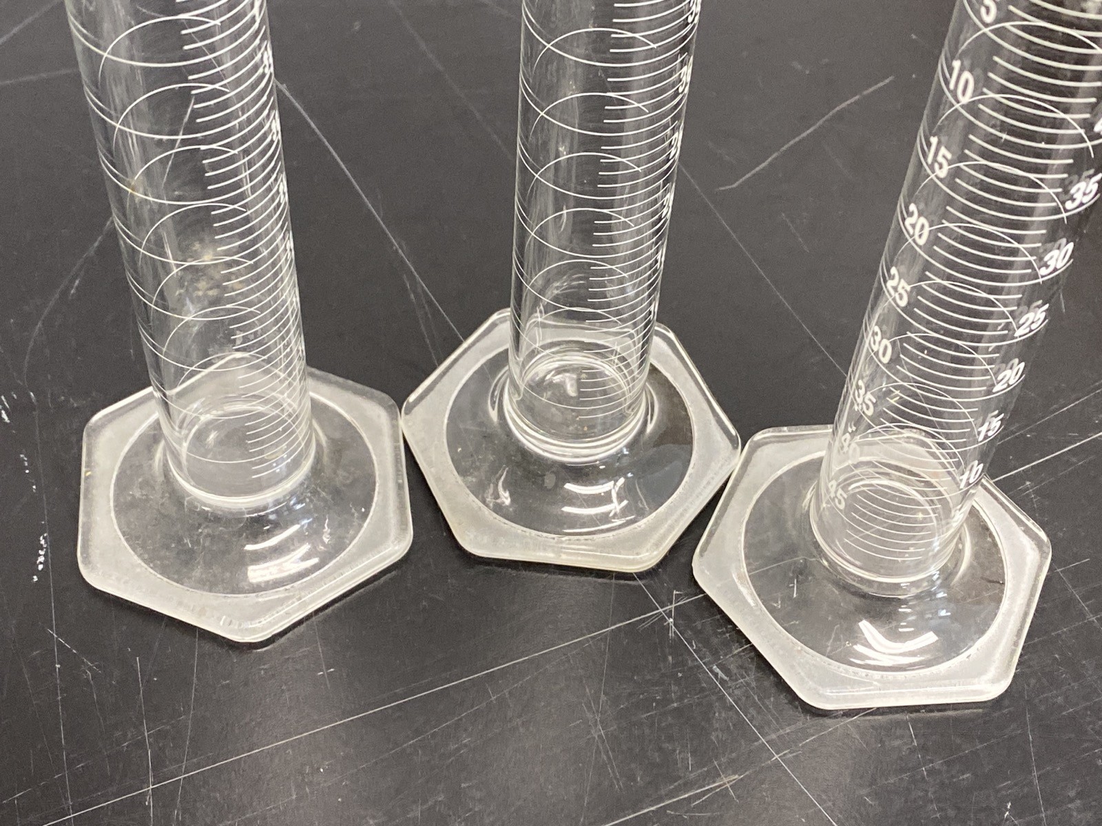 (6) Used KIMAX Glass Class B 50mL TD Single Scale Graduated Cylinder 20024-50