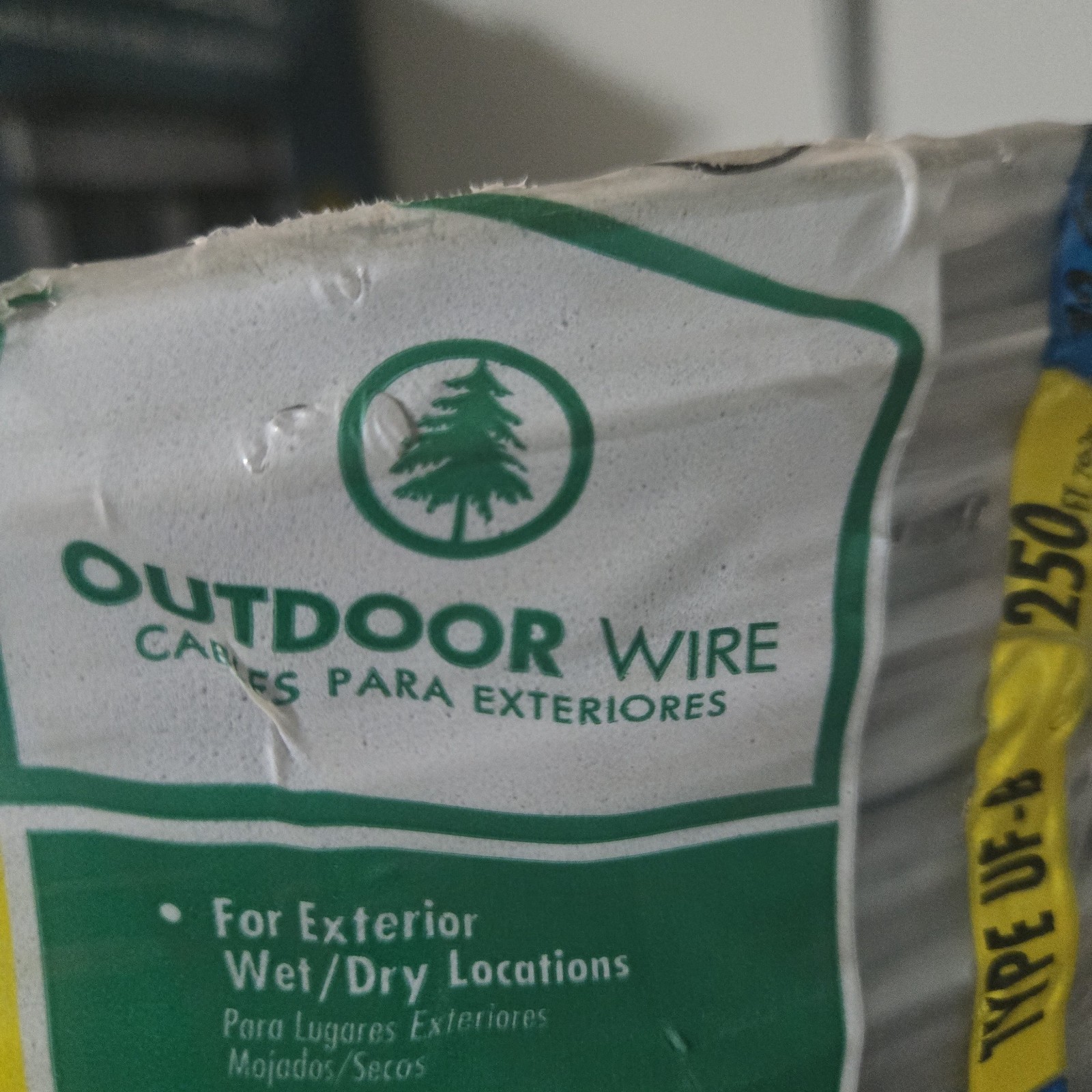 250 Feet 12/3 with Ground UF-B (Direct Burial) outdoor wire 600 volts RoHS compl
