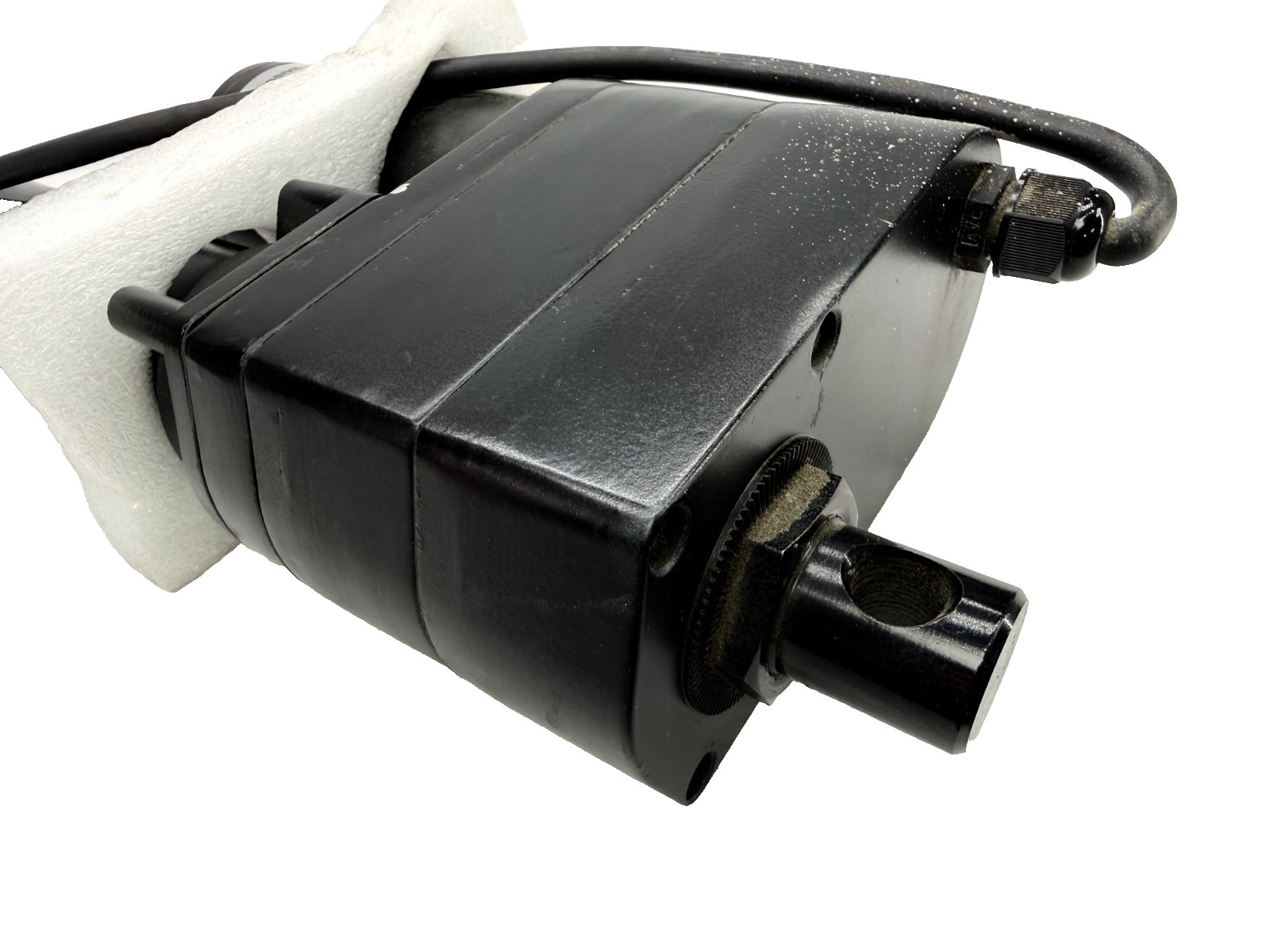 Progressive PA-17-10-1600 Industrial Linear Actuator 12VDC, 10″ Stroke, 1600 lbs