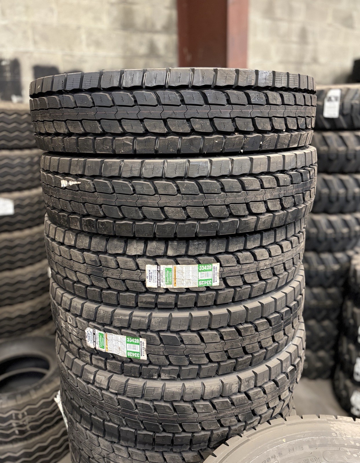 285/75R24.5 Cooper Work Series RHD 14ply – New Commercial Drive Tire