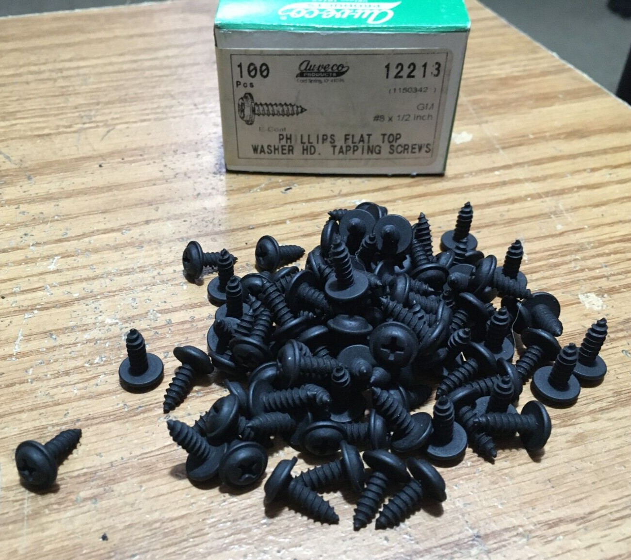AUVECO 12213 Phillips Flat Washer Head Tapping Screw – 8-18 x 1/2 Black QTY 100