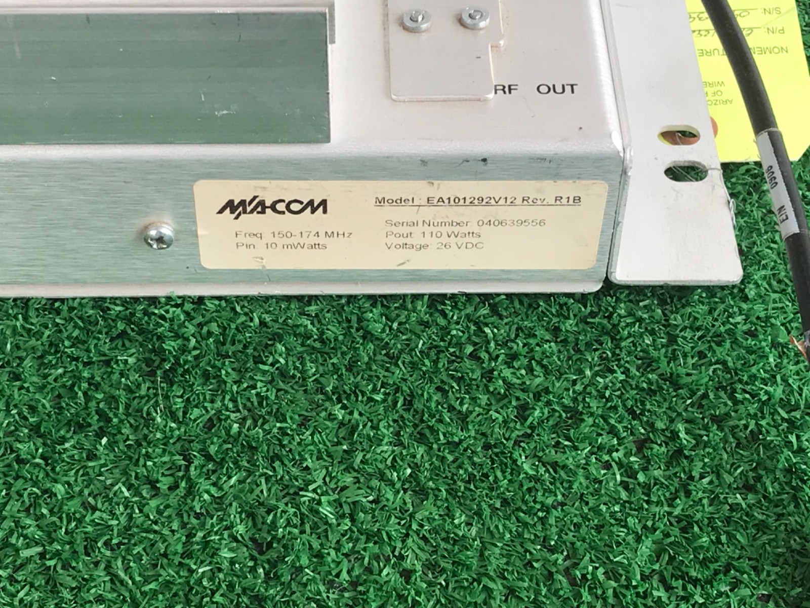 HARRIS MACOM MASTR III VHF 110W Power Amplifier, 150-174Mhz 26V