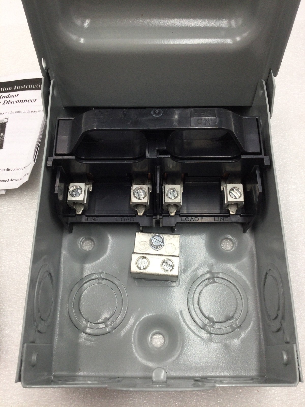 GE General Electric TF30R / TF30RCP 30 Amp 120/240V Fusible Outdoor Disconnect