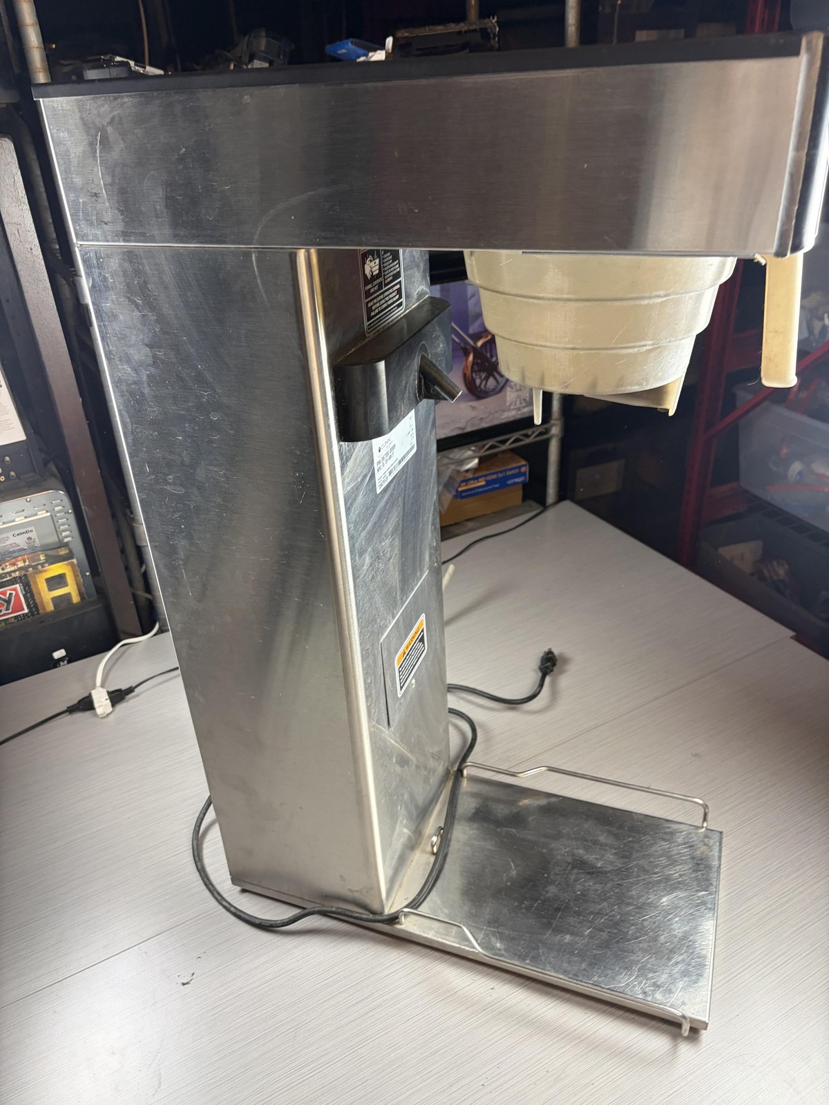 BUNN TB3 Commercial Iced Tea Brewer 120V 1600W 29in Stainless Made USA Machine