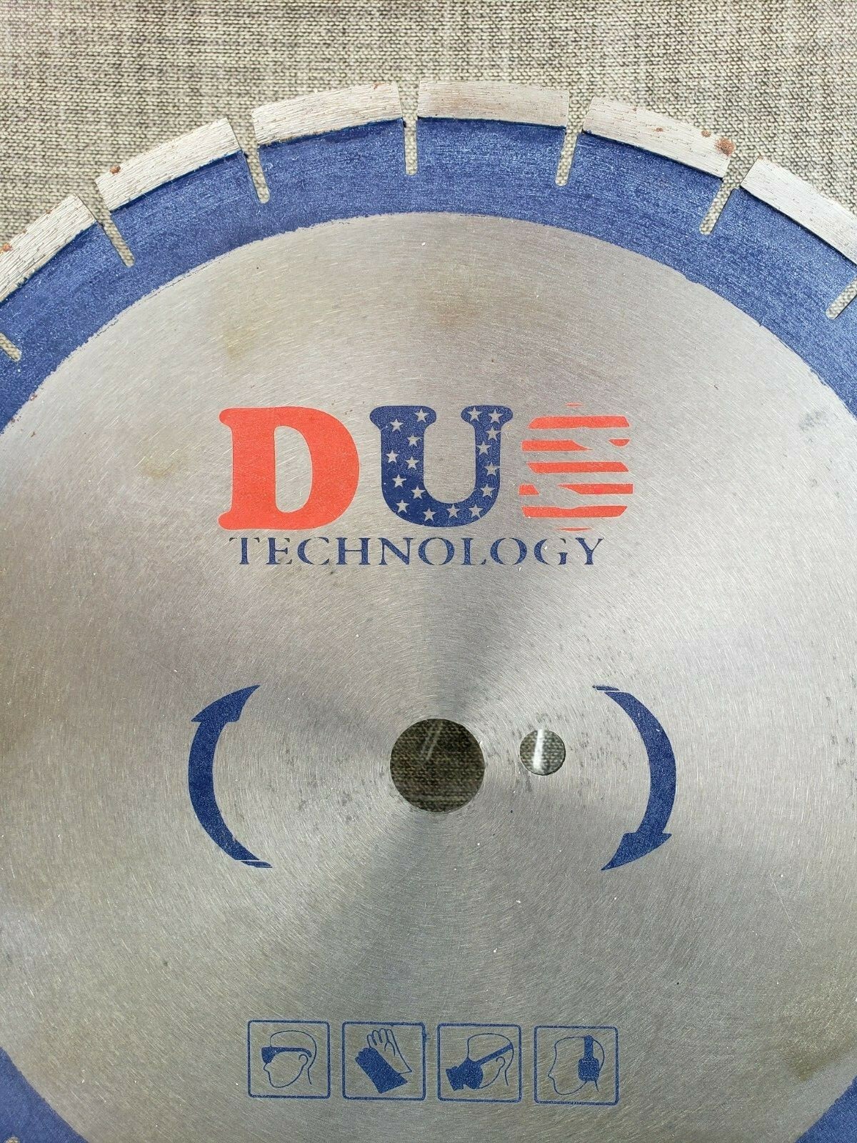 Diamond Saw Blade – Concrete 12″x1″ bore, 21 teeth, 3.2x39mm segments CLEARANCE