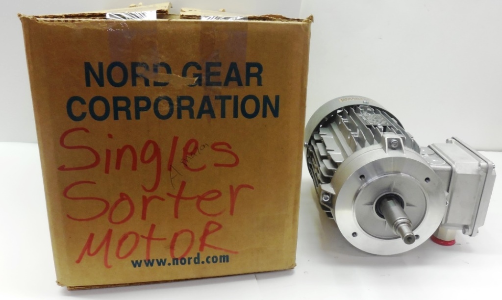 NORD MOTOR W/ GEAR BOX 34614502, 14244828, 3 PH, 1660 RPM, 60 HZ, 230/460V, 2HP