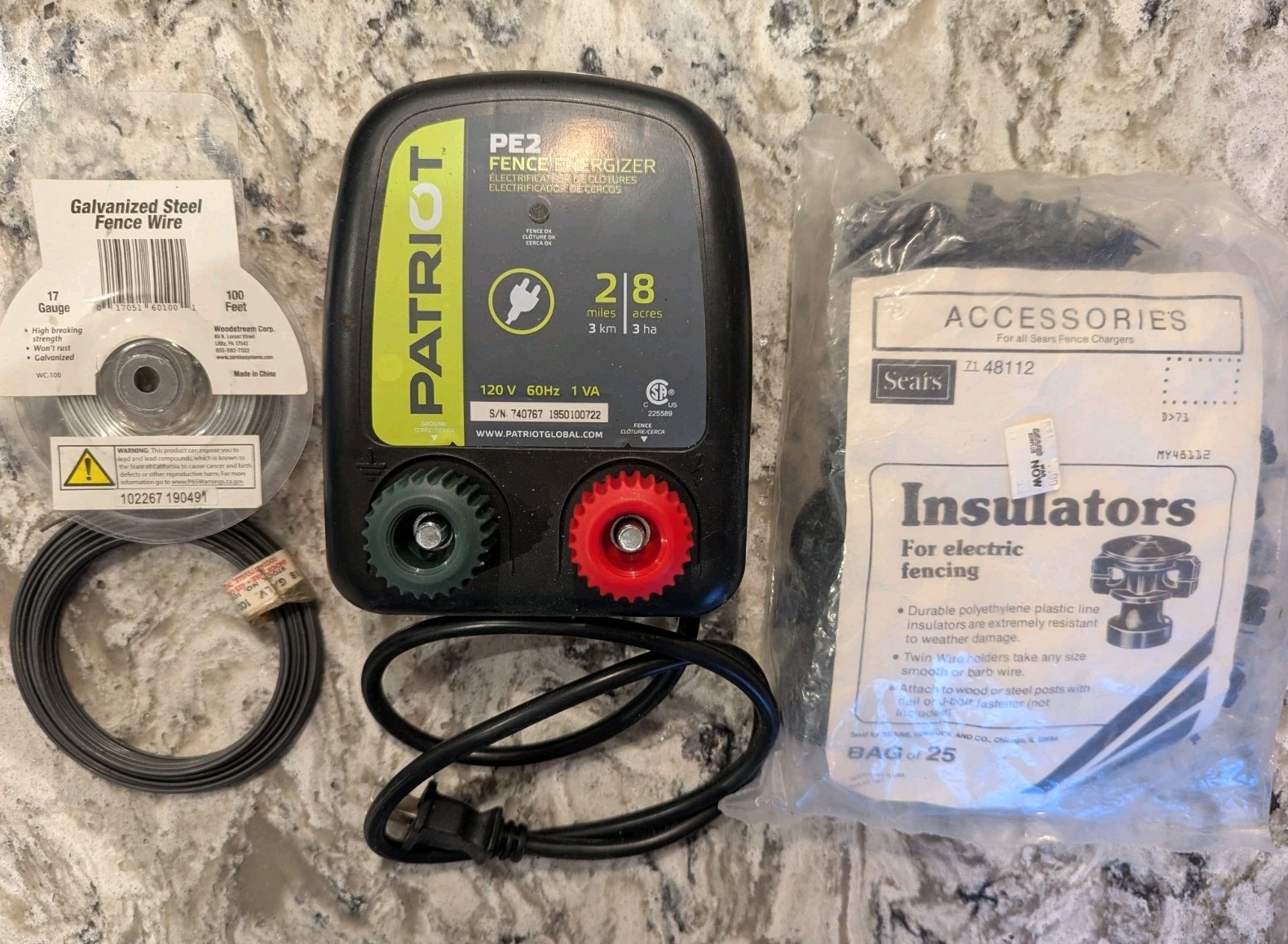 PATRIOT PE2 Electric Fence 2 Mile Energizer, Full Setup: 200ft Wire & Insulators