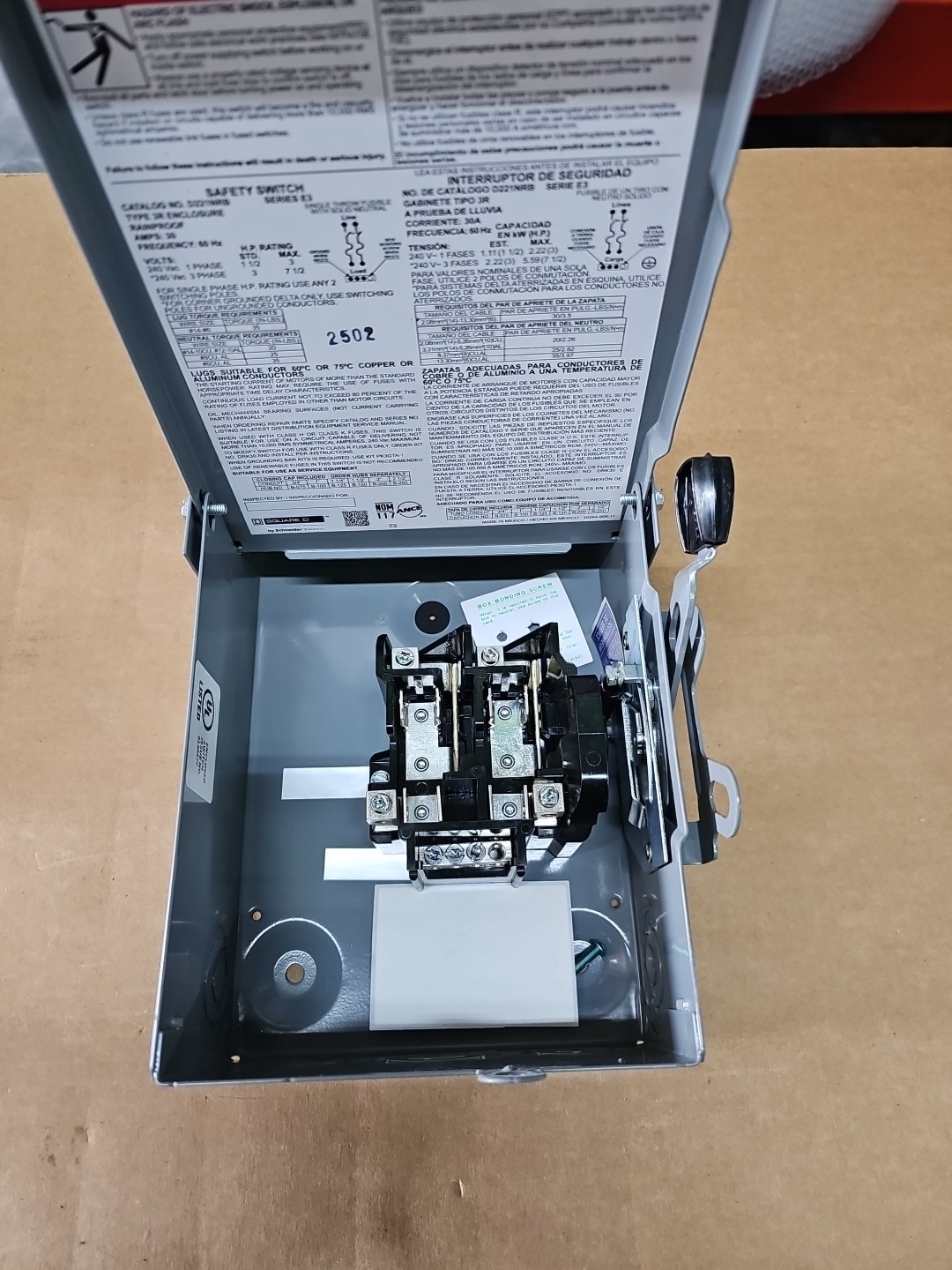 Square D D221NRB General Duty Safety Switch 240VAC 30A