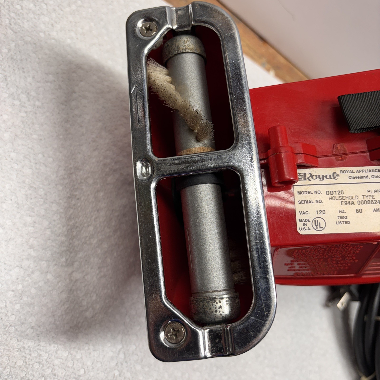 Dirt Devil Model DD120 Corded Electric Hand Vac 2 Amp Bagged Red Vacuum Cleaner