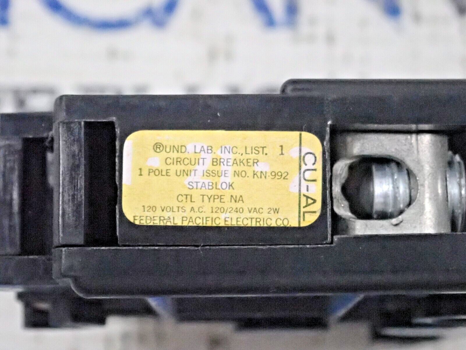 New Federal Pacific NA140 40 Amp 1 Pole 120/240V Stab Lok Circuit Breaker