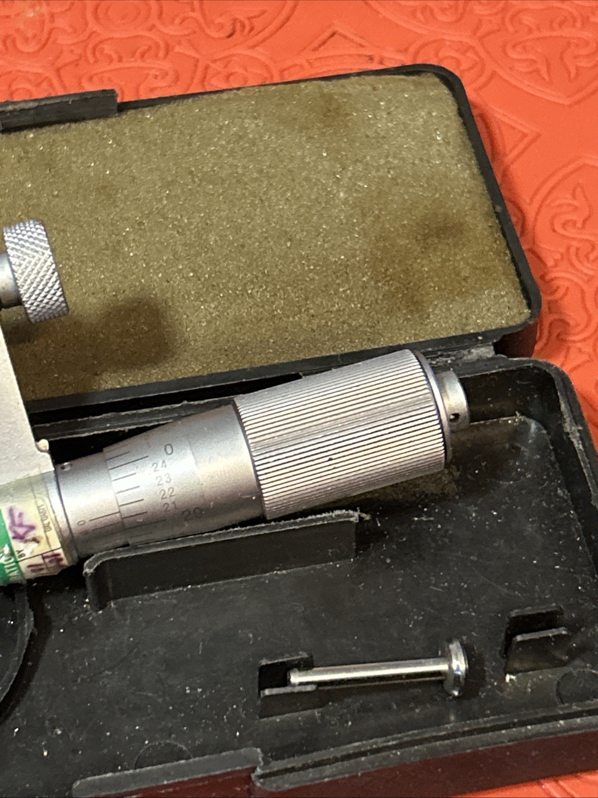 Mitutoyo 117-107 Interchangeable Anvil Micrometer (Y6)