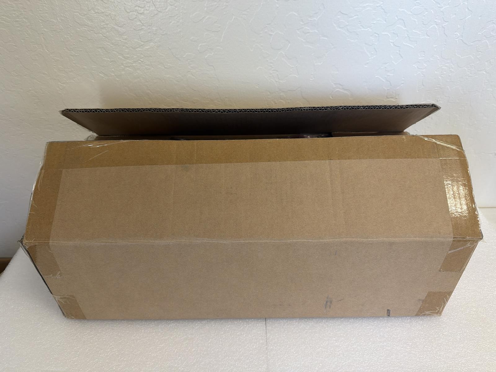 SUPERMICRO 1 BOX OF 100x MCP-220-12108-0N CADDIES / TRAYS